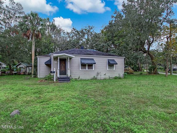 2nd image of 2227 Home Park Cir N