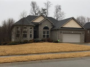 4039 Viewcrest Loop, Floyds Knobs, IN 47119