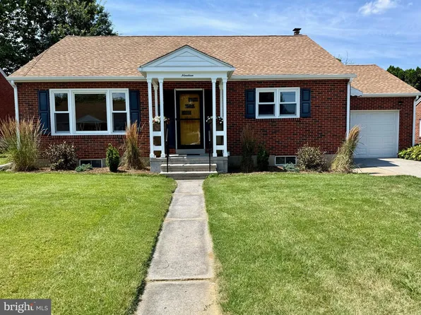 19 Pine Ave, Lebanon, PA 17042