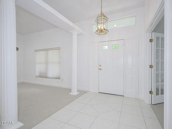 4th image of 1052 Azalea Pointe Dr