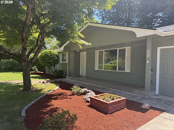 2nd image of 260 Susan St