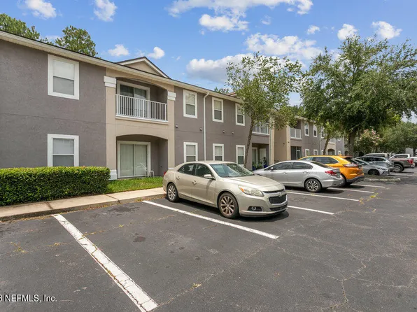 6081 MAGGIES Circle #111, Jacksonville, FL 32244