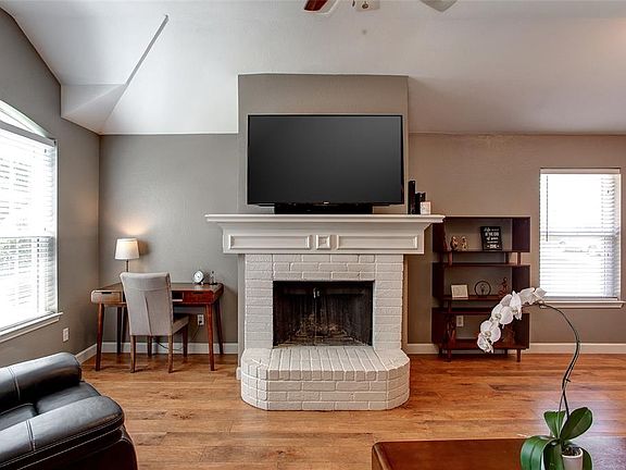 4th image of 6916 Westover Way