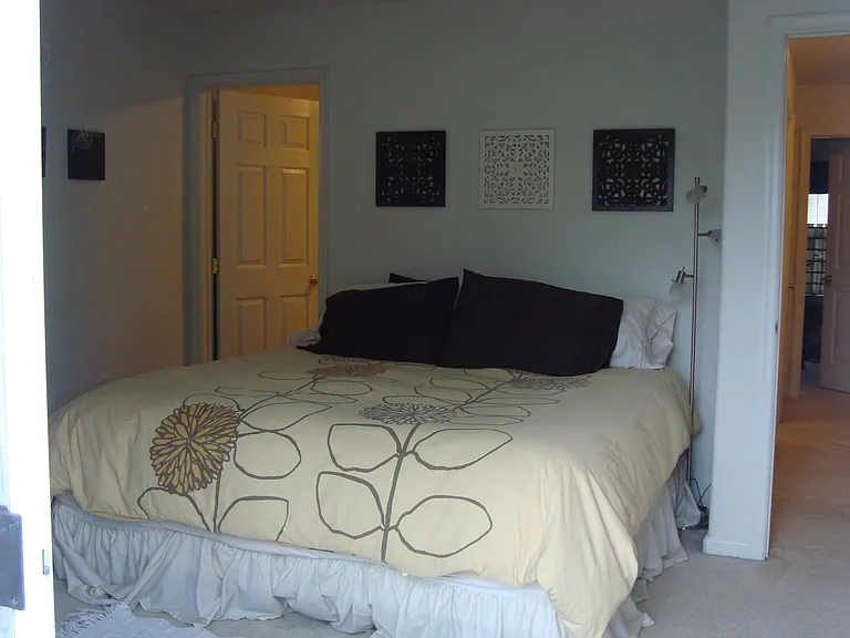126 Vince Dr — Photo 5