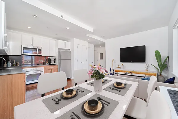 Rented by Living New York | media 27