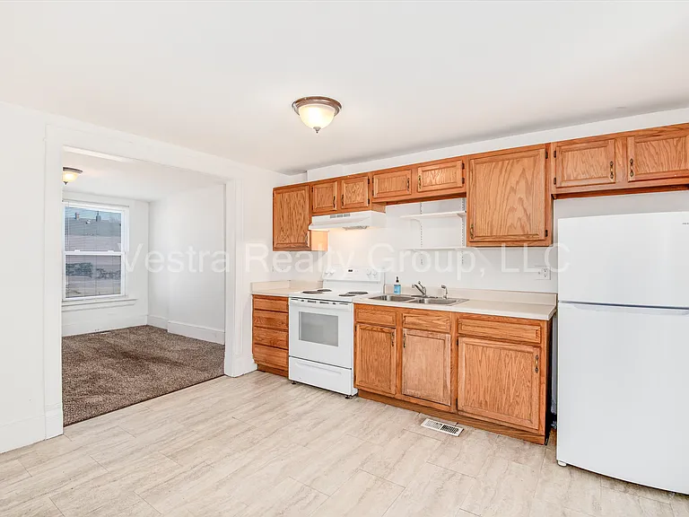1622 W 38th Ave #1 — Photo 11