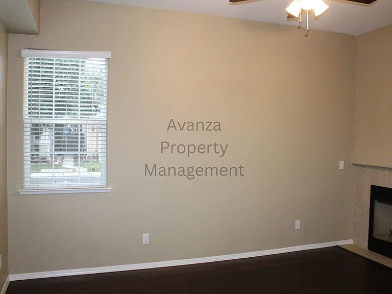4071 W Peach Tree Ln — Photo 4