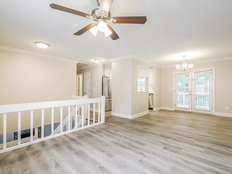 140 Birch Rill Dr — Photo 6