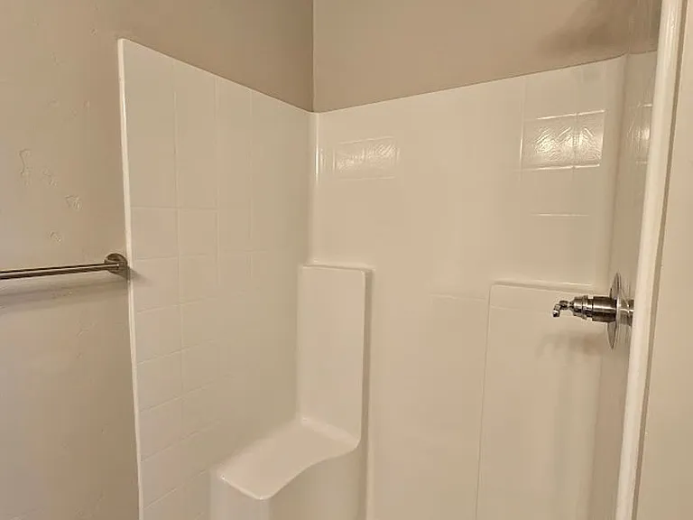 1011 Pirate Cove Dr — Photo 16