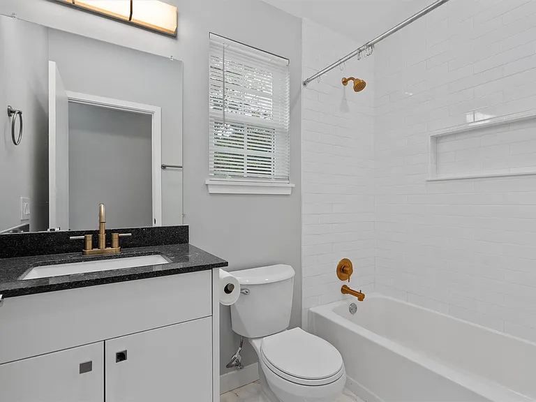 10004 1/2 Gail Rd — Photo 17