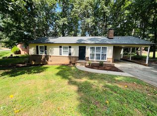 1370 Oak Canopy Rd, Lincolnton, NC 28092