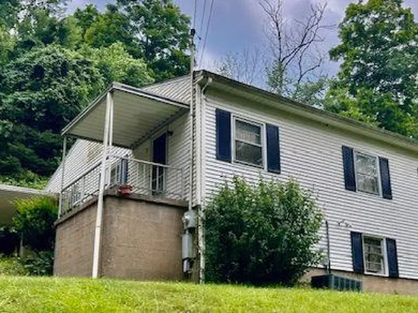 185 Peters Run Road, Wheeling, WV 26003