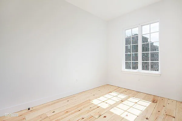 Rented by Citi Habitats | media 129