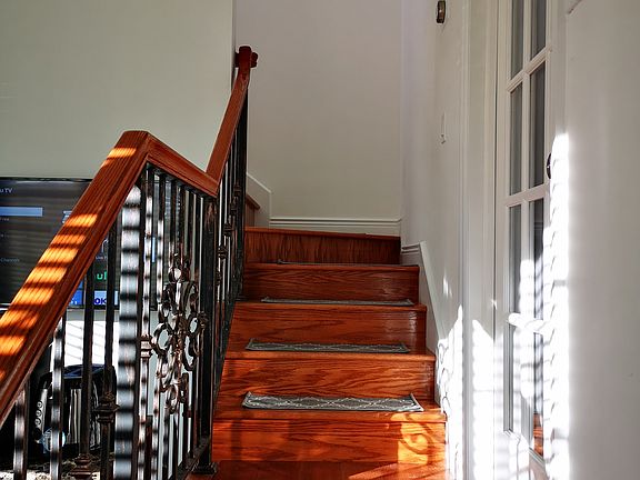 4th image of 211-15 32nd Ave #1A