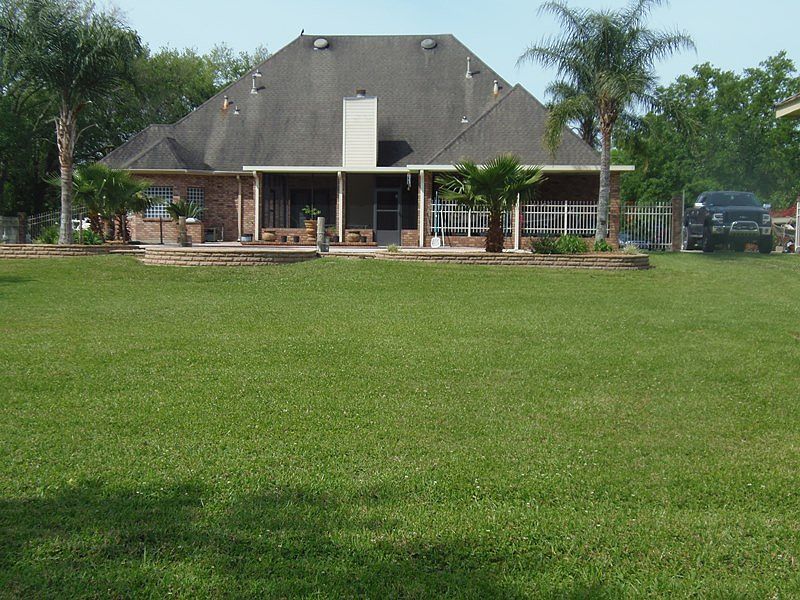 2335 Jean Lafitte Blvd, Lafitte, LA 70067 Zillow