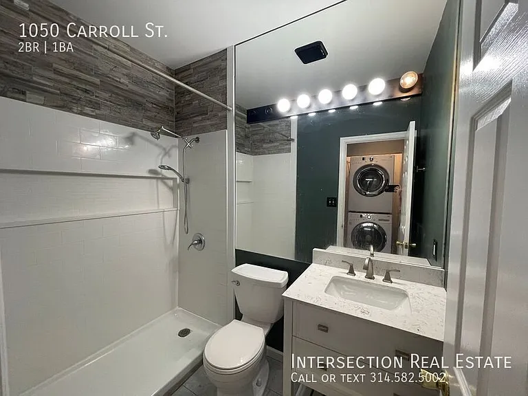 1050 Carroll St — Photo 9