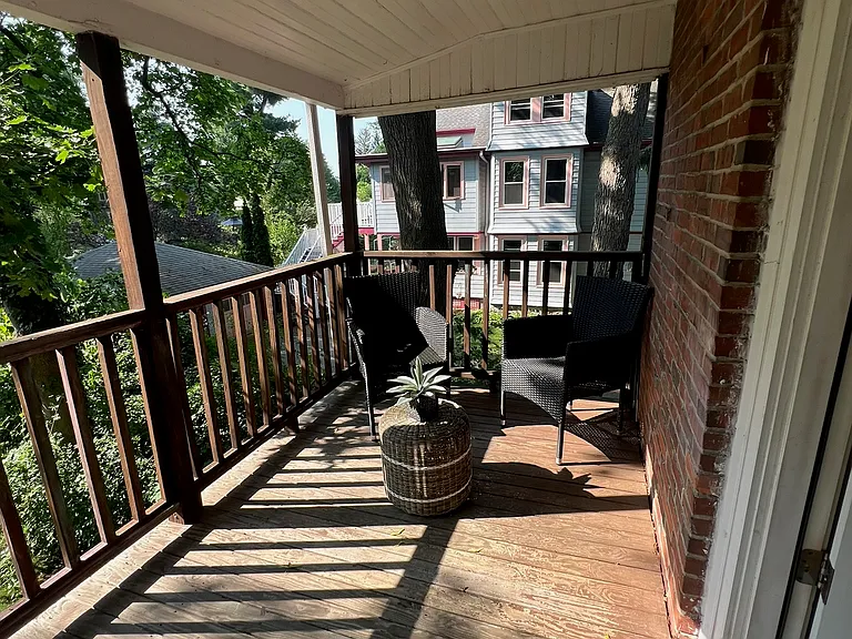 147 Lowell Ave — Photo 15