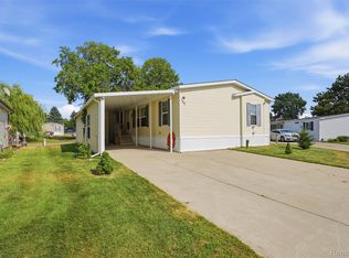 150 Whippoorwill Ln, Rochester, MI 48309