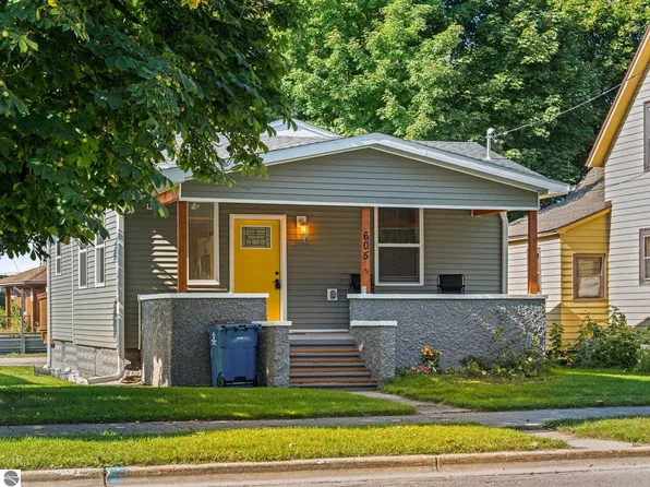 605 N Lake St, Cadillac, MI 49601