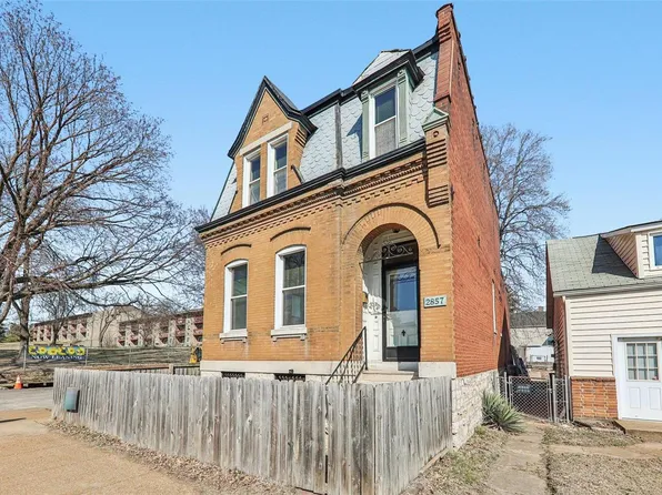 2857 Osceola St, Saint Louis, MO 63111