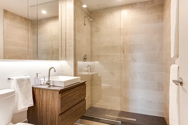 Rented by Monarch Realty Group | media 13