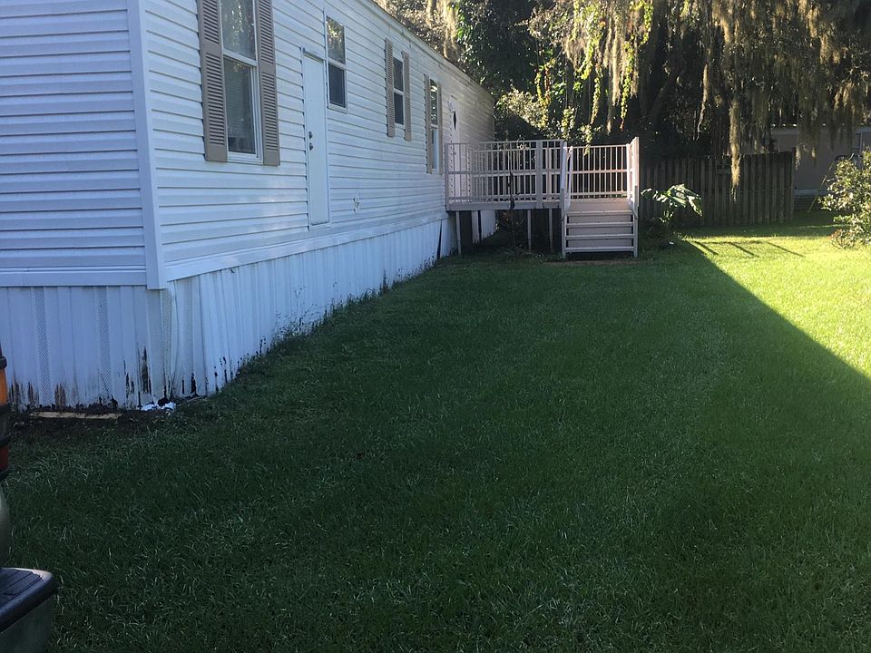 1st image of 2719 Shady Acres Dr