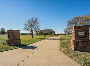 9120 S Howard Rd, Lees Summit, MO 64064