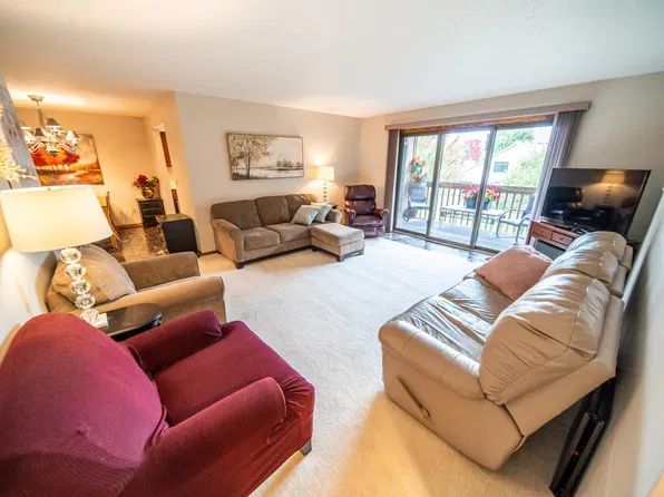 1808 Lakeview Ct SW APT 204, Rochester, MN 55902