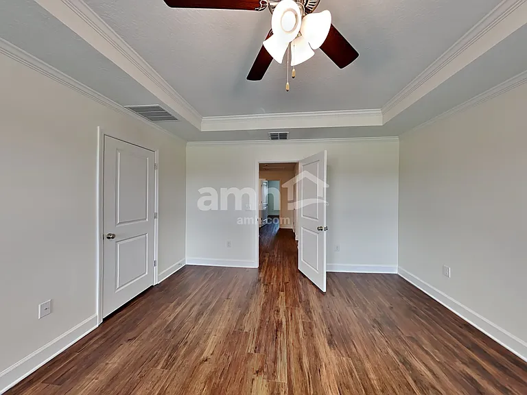 2114 Saffron Walden Dr — Photo 14