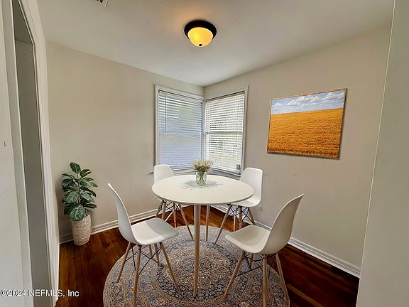 Virtually Staged Dining Room