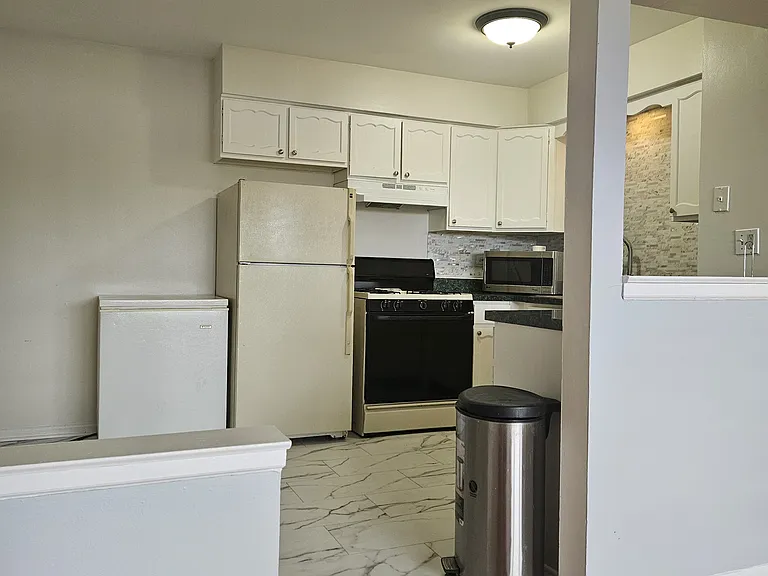 5011 Saint Charles Rd — Photo 4