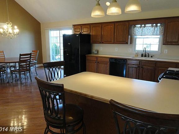 4th image of 10079 Jasper Dr