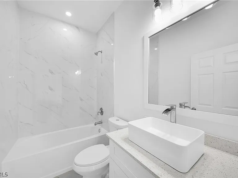 334 Ranch Ave — Photo 16
