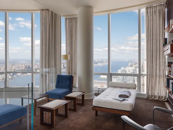 15 Hudson Yards image 11 of 18