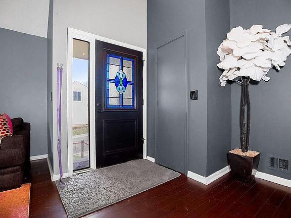 2nd image of 12525 W 85th Ter
