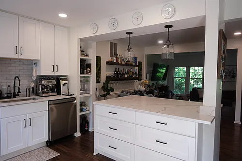 5008 Domain Pl Photo 1