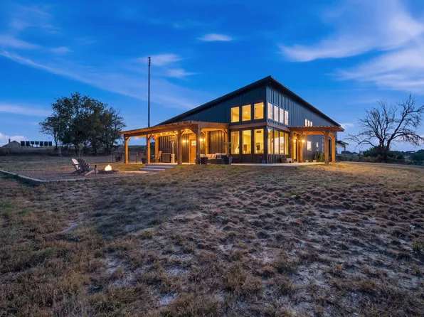 2430 N Cardinal Rd, Azle, TX 76020