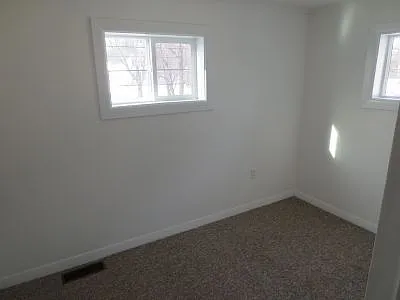 303 Main Rd N #2 — Photo 8