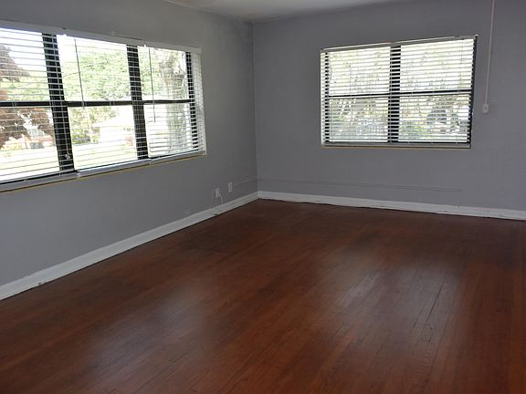 3rd image of 1728 Naldo Ave #4