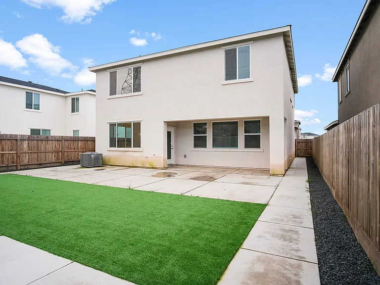 2455-00 Explorador Dr — Photo 5