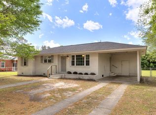 856 Watts Dr, Sumter, SC 29154