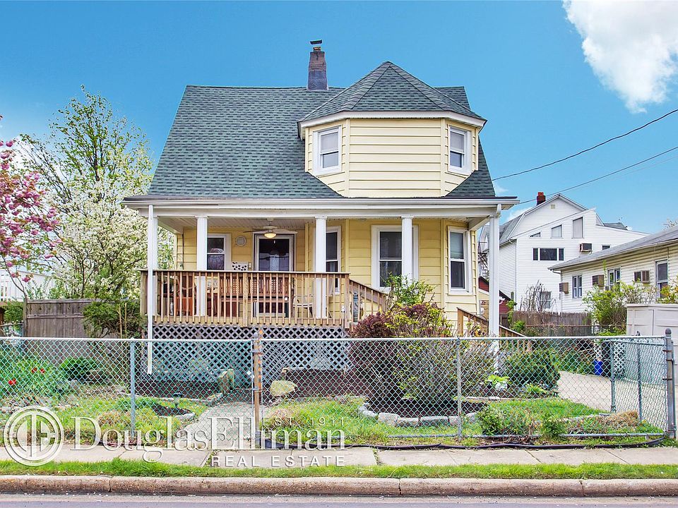 1st image of 101 Nassau Ave
