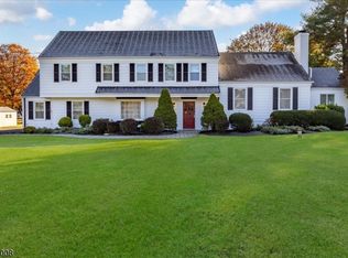 80 Knickerbocker Dr, Belle Mead, NJ 08502