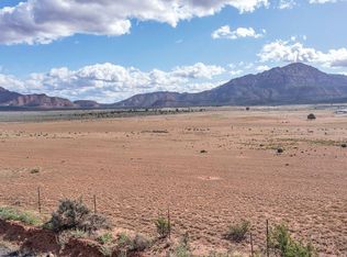541 S Coyote Rd, Hurricane, UT 84737