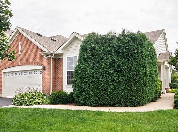 2nd image of 2071 John Paul Jones Ln #2071