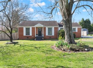 324 Druid Ln, Tullahoma, TN 37388