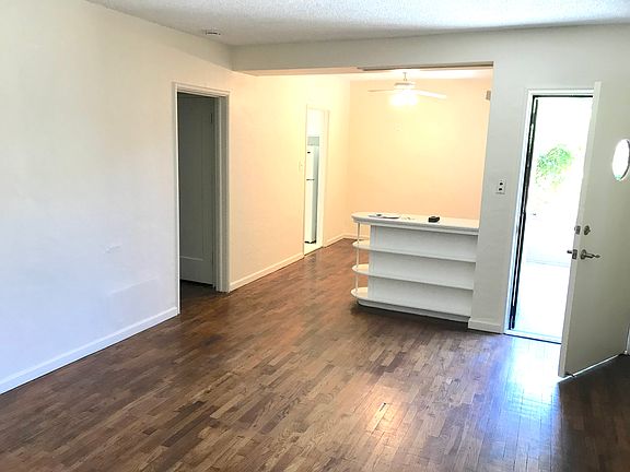 3rd image of 846 E Home Ave