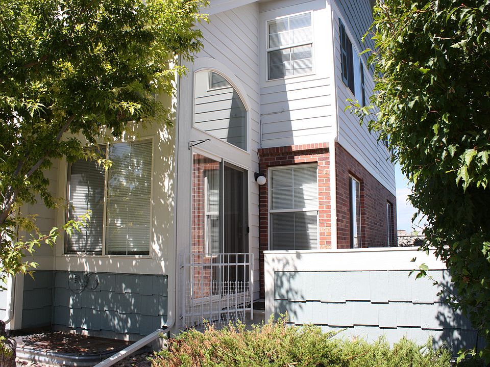 9573 Deerhorn Ct #19