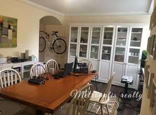 2514 37th St, Astoria, NY 11103
