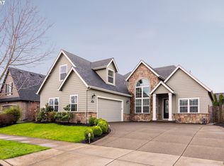 560 Silver Meadows Dr, Eugene, OR 97404